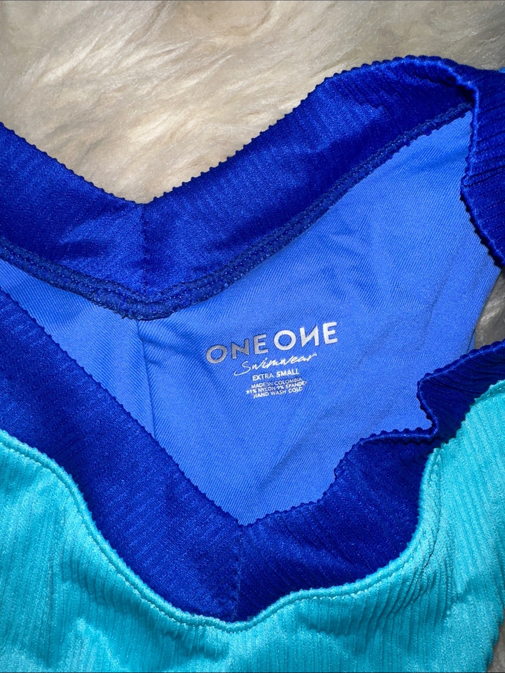 OneOne Two-Tone Blue Ribbed Triangle Bikini Set - Picture 3 of 4